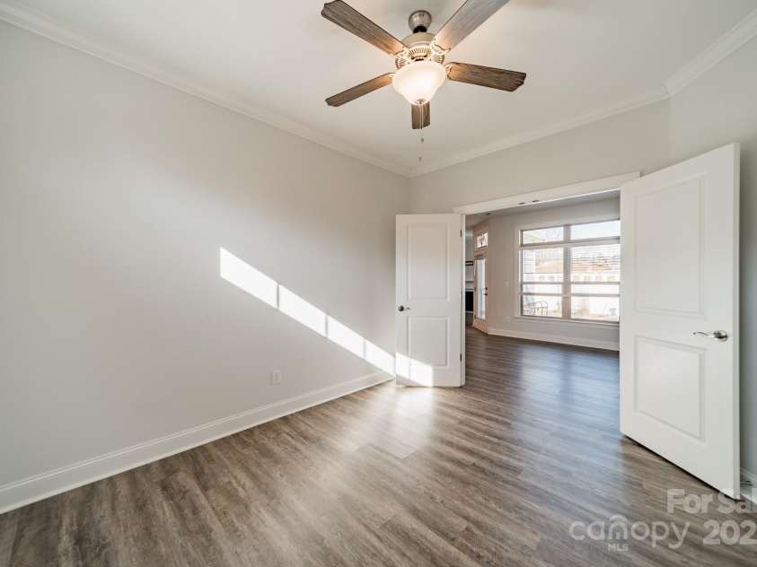 1005 Headwaters Court, Matthews, NC 28104.  MLS# CAR4233423, YatesRealty ID 21177. 