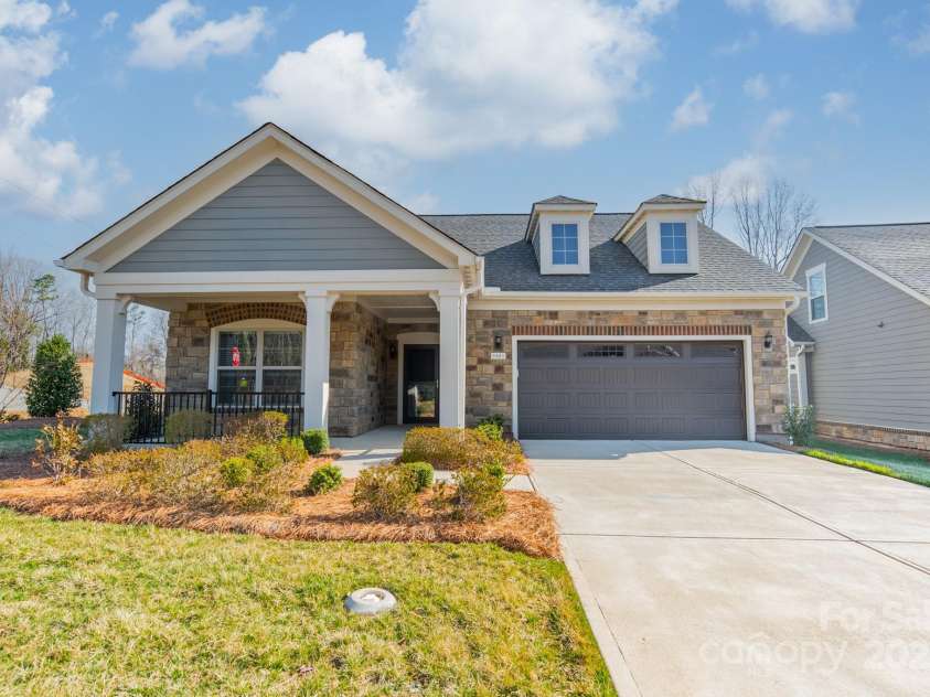 1005 Headwaters Court, Matthews, NC 28104.  MLS# CAR4233423, YatesRealty ID 21177. 