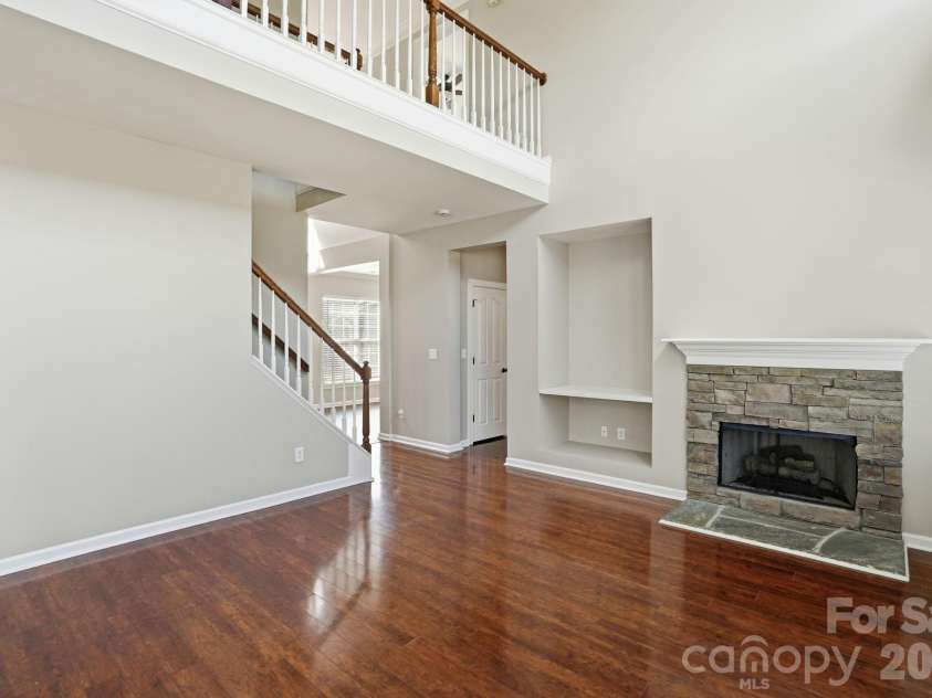 10222 Kelso Court, Charlotte, NC 28278.  MLS# CAR4366002, YatesRealty ID 21179. 