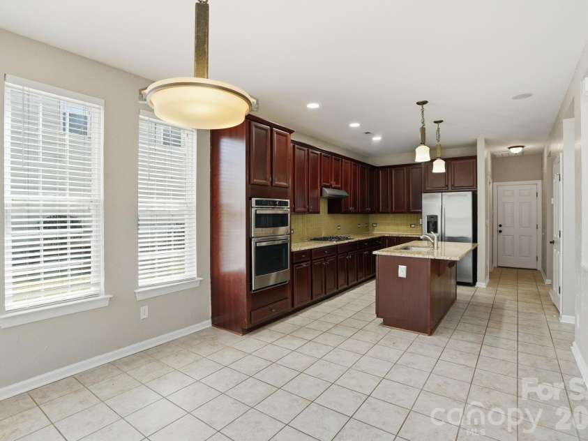 10222 Kelso Court, Charlotte, NC 28278.  MLS# CAR4366002, YatesRealty ID 21179. 