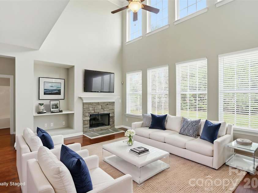 10222 Kelso Court, Charlotte, NC 28278.  MLS# CAR4366002, YatesRealty ID 21179. Virtually Staged 