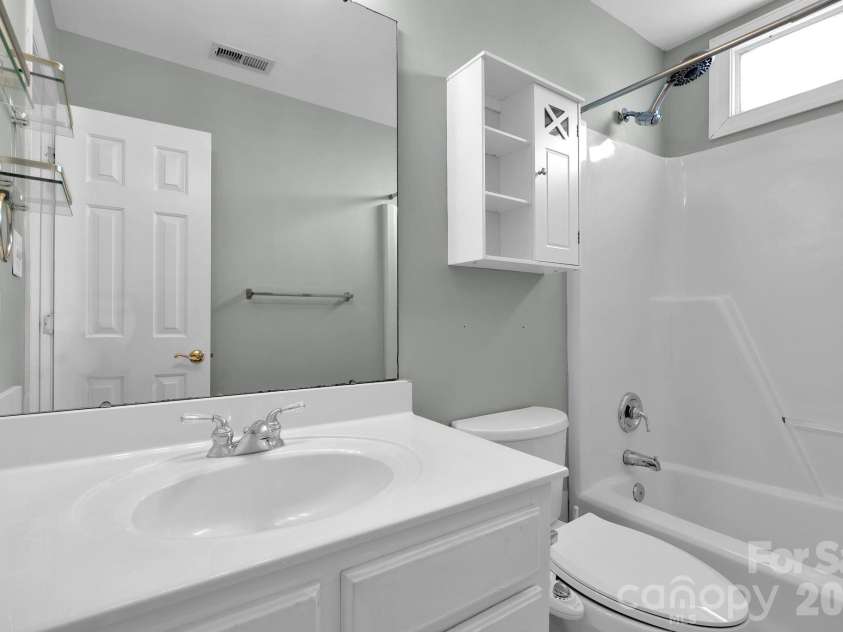 5305 Ravenglass Court, Waxhaw, NC 28173.  MLS# CAR4334930, YatesRealty ID 2118. 