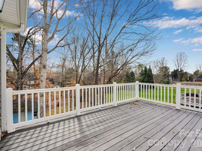 5305 Ravenglass Court, Waxhaw, NC 28173.  MLS# CAR4334930, YatesRealty ID 2118. 