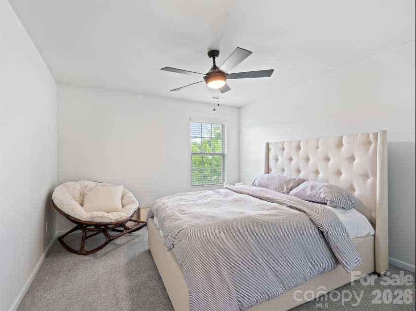 3702 Wiegon Lane, Charlotte, NC 28216.  MLS# CAR4377056, YatesRealty ID 21180. 