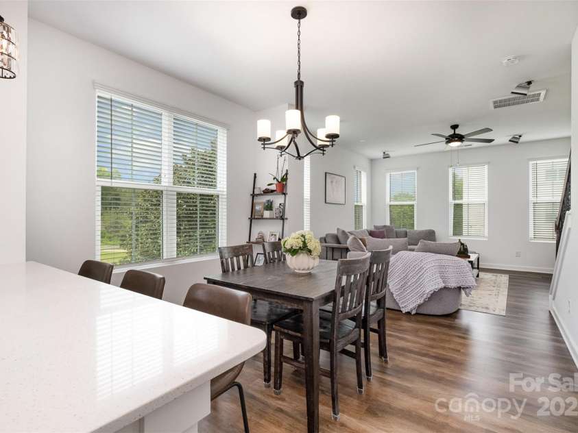 791 Seigle Point Drive, Charlotte, NC 28204.  MLS# CAR4243116, YatesRealty ID 21182. Open floor plan with LVP flooring on upper level