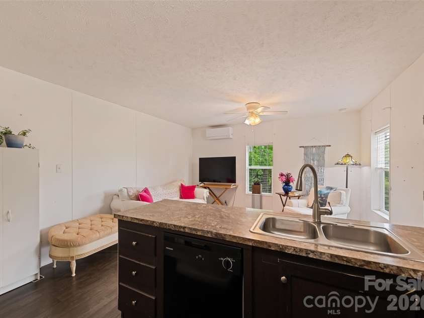 17 King Drive, Leicester, NC 28748.  MLS# CAR4377275, YatesRealty ID 21183. 