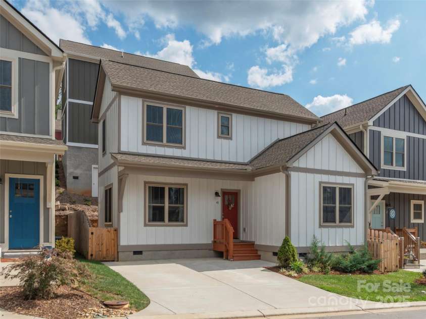 41 Wheeler Road, Weaverville, NC 28787.  MLS# CAR4257192, YatesRealty ID 21183. 