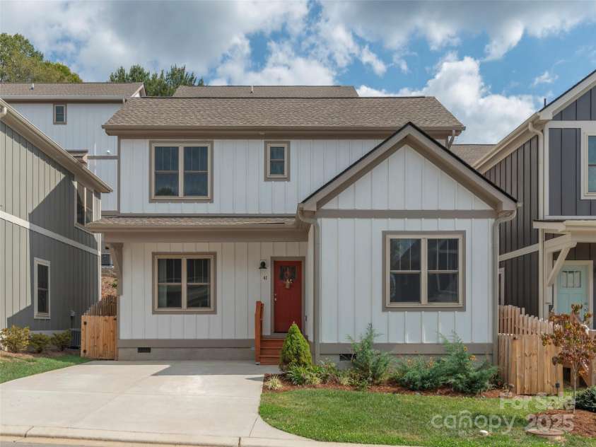 41 Wheeler Road, Weaverville, NC 28787.  MLS# CAR4257192, YatesRealty ID 21183. 