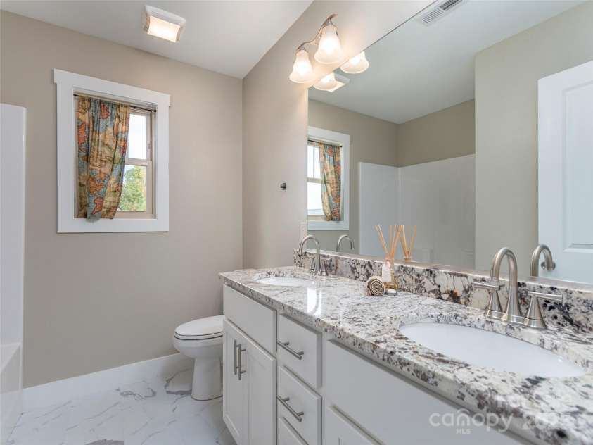 41 Wheeler Road, Weaverville, NC 28787.  MLS# CAR4257192, YatesRealty ID 21183. 