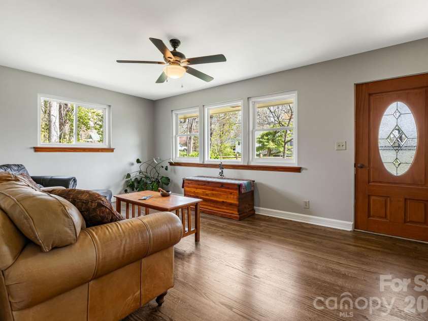 194 Carolina Avenue, Brevard, NC 28712.  MLS# CAR4366437, YatesRealty ID 21184. 
