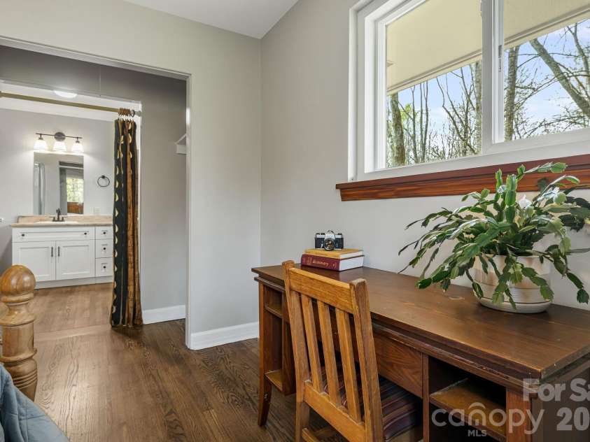 194 Carolina Avenue, Brevard, NC 28712.  MLS# CAR4366437, YatesRealty ID 21184. 