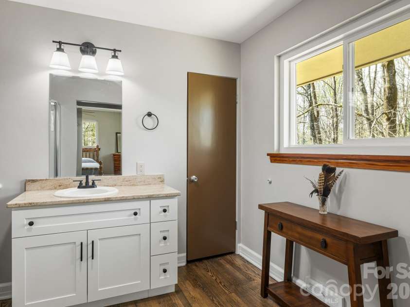 194 Carolina Avenue, Brevard, NC 28712.  MLS# CAR4366437, YatesRealty ID 21184. 