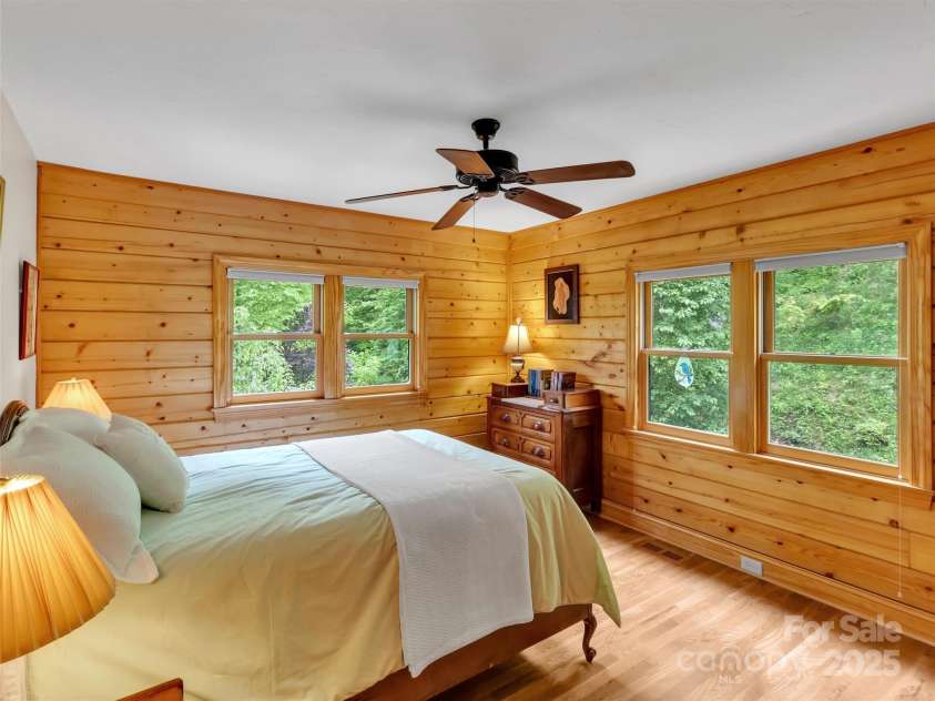 421 Ramp Patch Lane, Waynesville, NC 28786.  MLS# CAR4257466, YatesRealty ID 21184. Guest Bedroom (Upper Level)