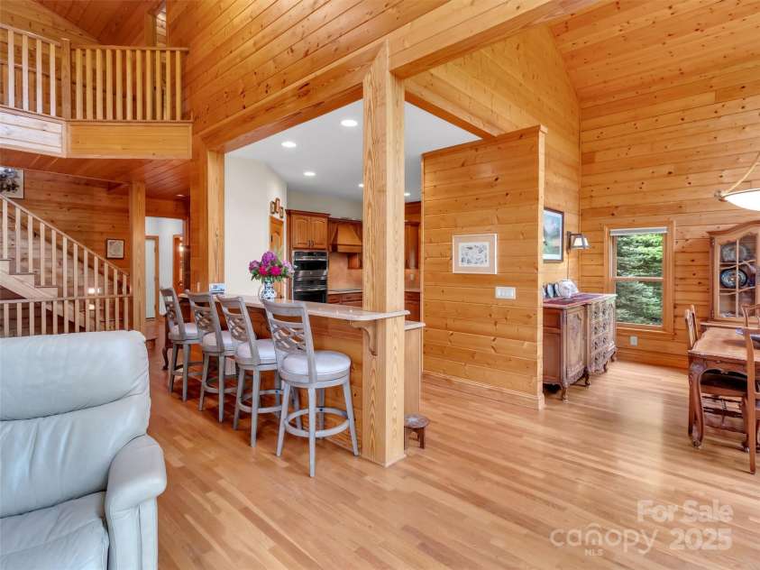 421 Ramp Patch Lane, Waynesville, NC 28786.  MLS# CAR4257466, YatesRealty ID 21184. Open Floorplan