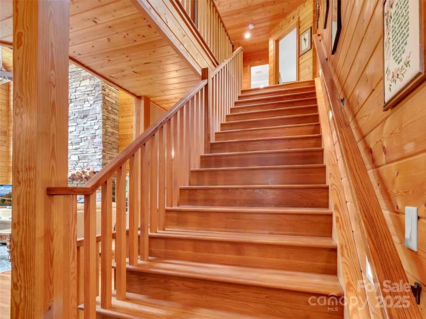 421 Ramp Patch Lane, Waynesville, NC 28786.  MLS# CAR4257466, YatesRealty ID 21184. Staircase going to Upper Level