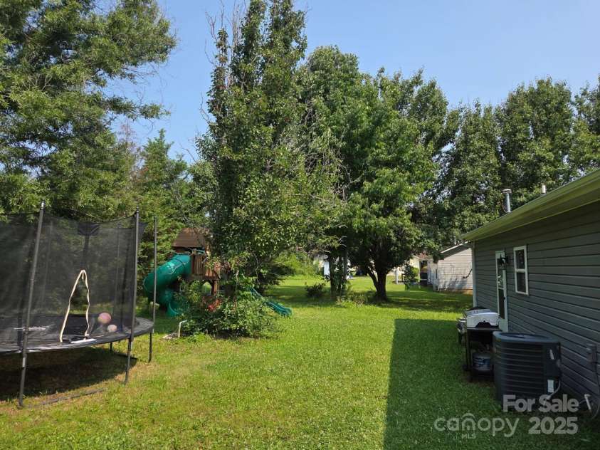 290 Greentree Drive, Rock Hill, SC 29730.  MLS# CAR4258089, YatesRealty ID 21185. 