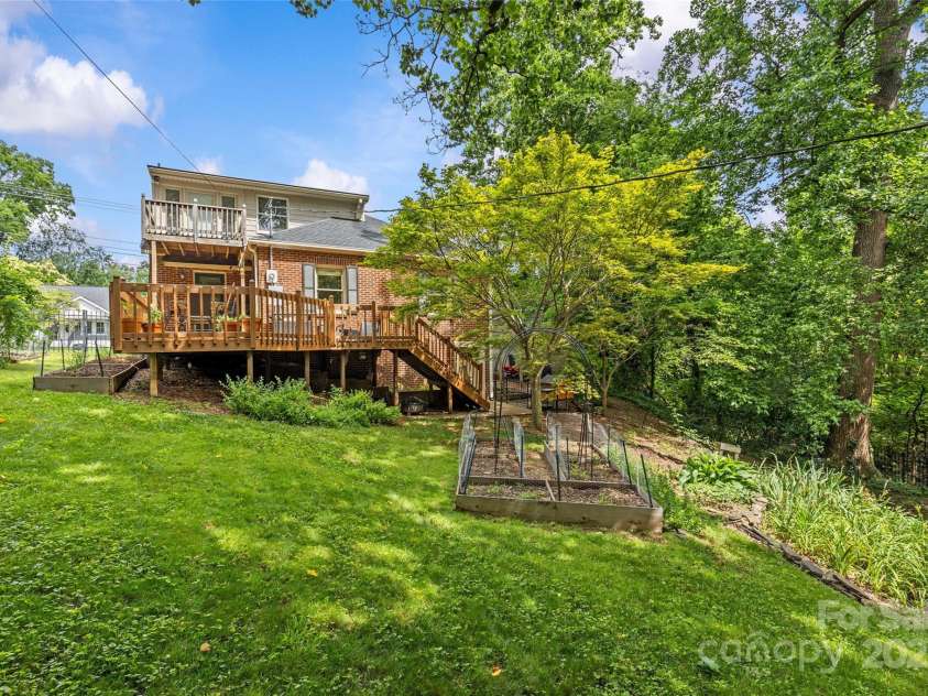 2005 Scott Avenue, Charlotte, NC 28203.  MLS# CAR4270087, YatesRealty ID 21186. Rear of home