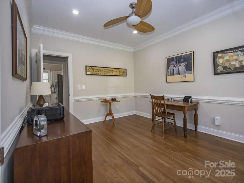 547 Ashby Drive, Davidson, NC 28036.  MLS# CAR4299072, YatesRealty ID 21188. 