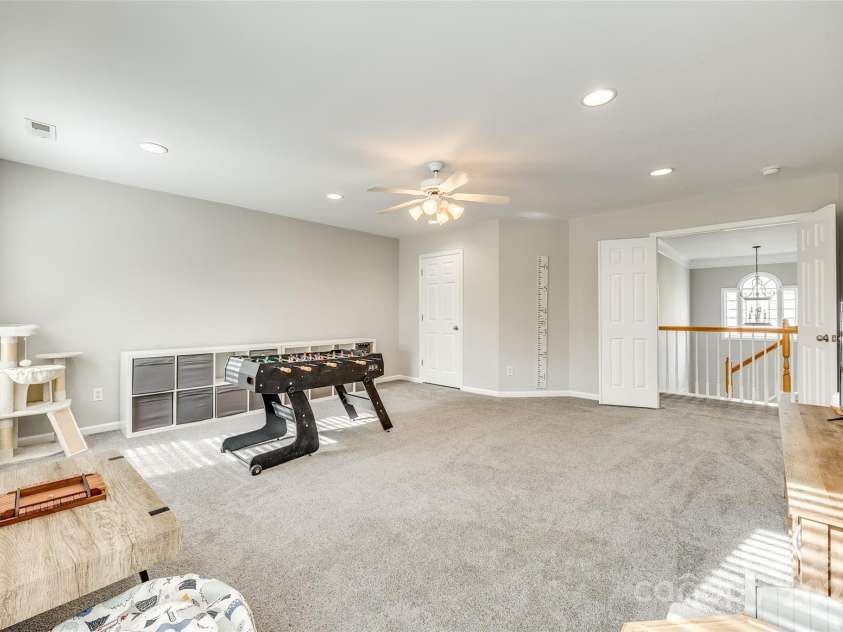 1813 Robbins Meadows Drive, Waxhaw, NC 28173.  MLS# CAR4242348, YatesRealty ID 21189. 