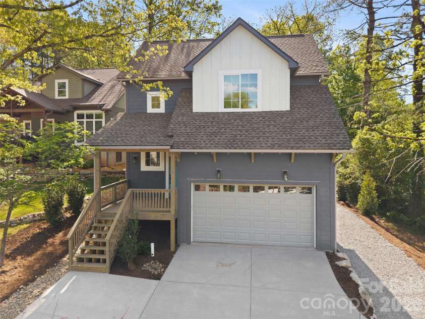 551 Fisher Road, Brevard, NC 28712.  MLS# CAR4363156, YatesRealty ID 21189. 