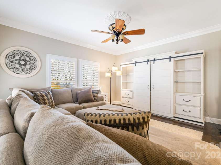 11 By The Wayside Drive, Columbus, NC 28722.  MLS# CAR4276820, YatesRealty ID 2119. 