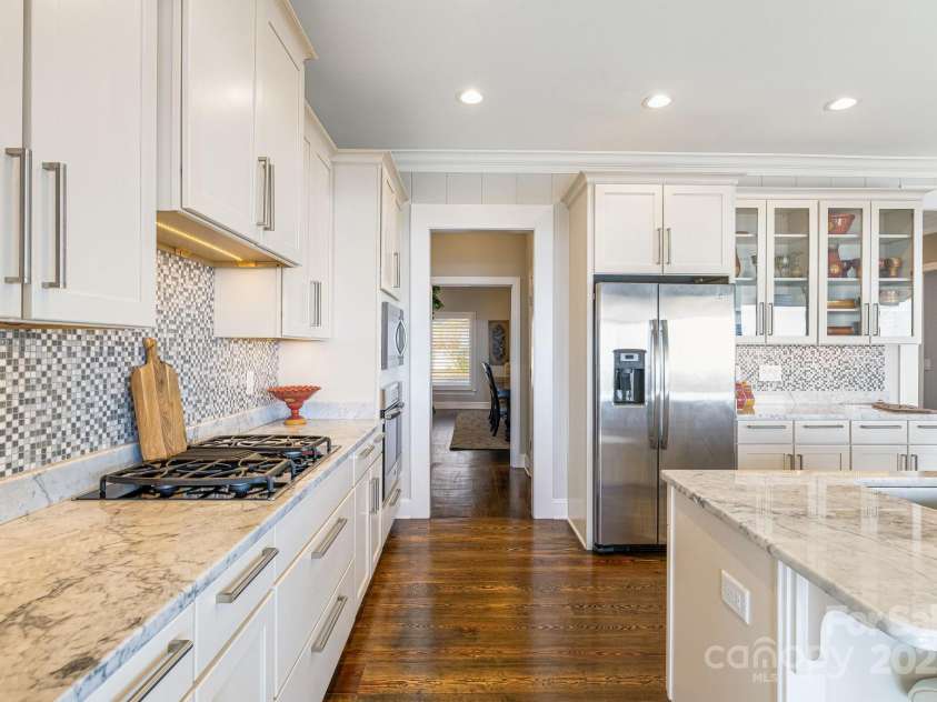 11 By The Wayside Drive, Columbus, NC 28722.  MLS# CAR4276820, YatesRealty ID 2119. 