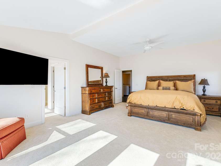 11 By The Wayside Drive, Columbus, NC 28722.  MLS# CAR4276820, YatesRealty ID 2119. 