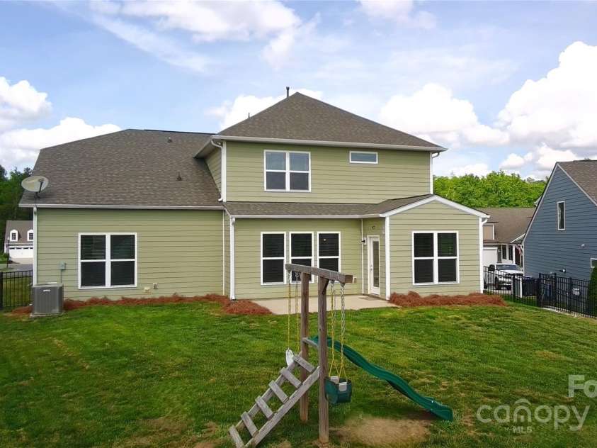 15747 Reynolds Drive, Indian Land, SC 29707.  MLS# CAR4246488, YatesRealty ID 21190. 