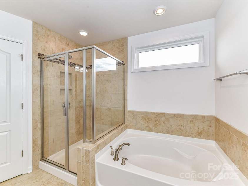 15747 Reynolds Drive, Indian Land, SC 29707.  MLS# CAR4246488, YatesRealty ID 21190. Primary Bathroom