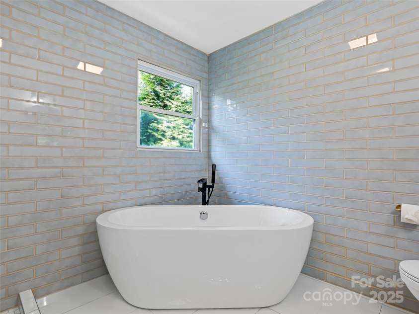2129 Old US 25 Highway, Zirconia, NC 28790.  MLS# CAR4252611, YatesRealty ID 21191. 