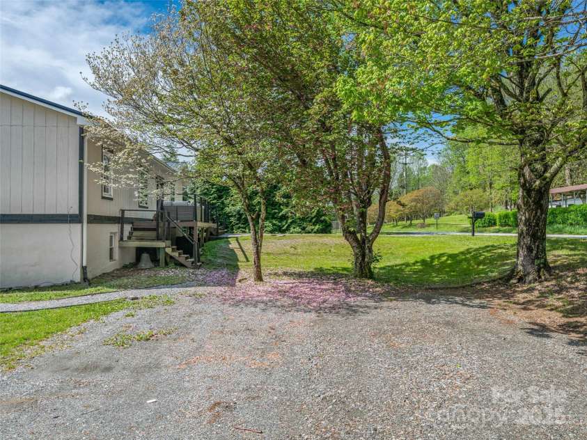 2129 Old US 25 Highway, Zirconia, NC 28790.  MLS# CAR4252611, YatesRealty ID 21191. 