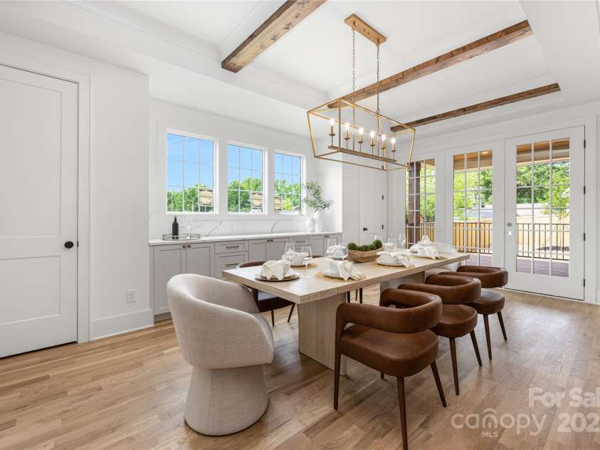 1817 Union Street, Charlotte, NC 28205.  MLS# CAR4252790, YatesRealty ID 21192. 