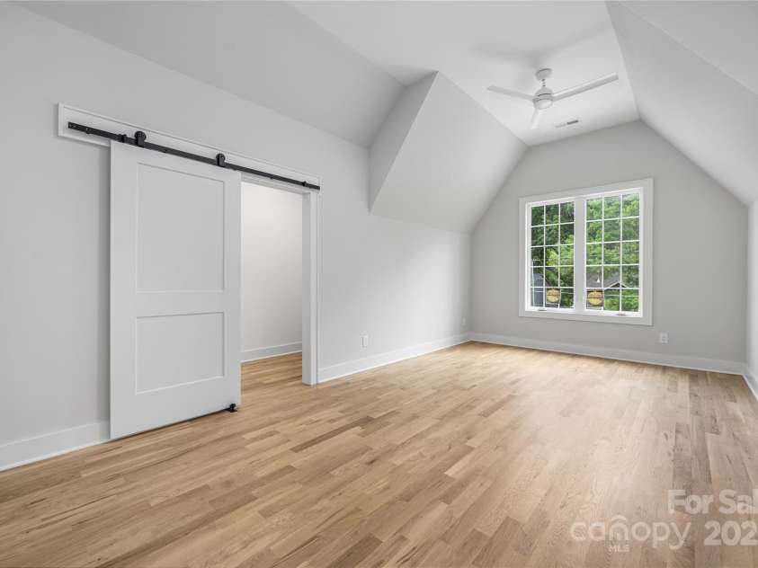 1817 Union Street, Charlotte, NC 28205.  MLS# CAR4252790, YatesRealty ID 21192. 