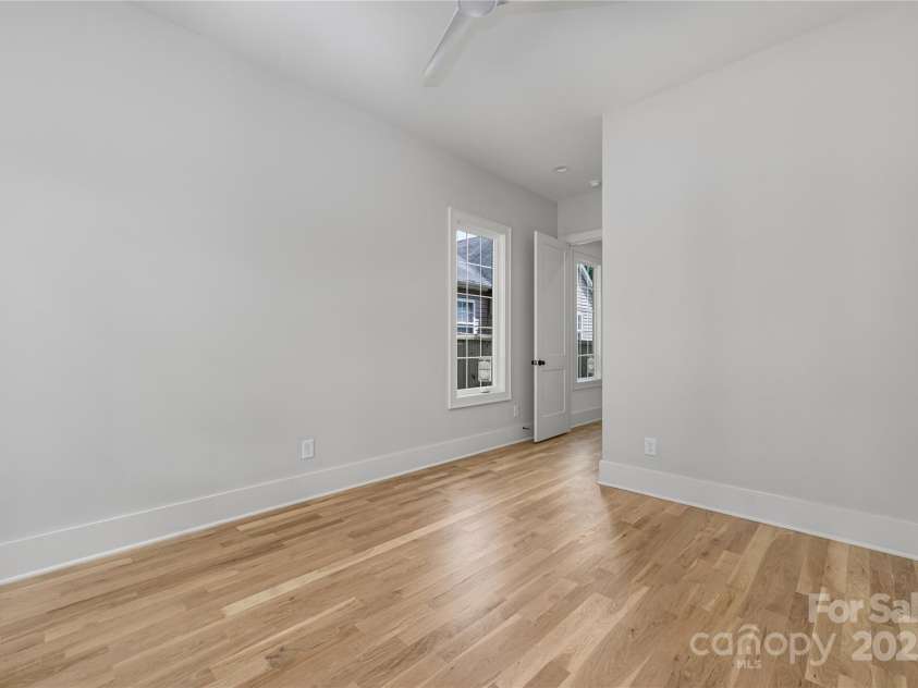 1817 Union Street, Charlotte, NC 28205.  MLS# CAR4252790, YatesRealty ID 21192. 