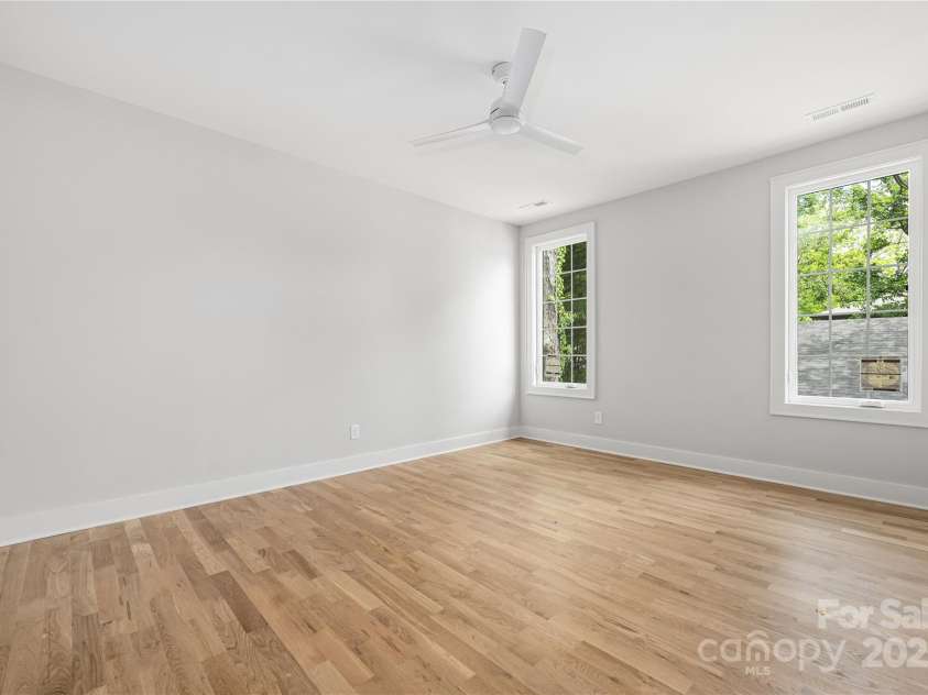 1817 Union Street, Charlotte, NC 28205.  MLS# CAR4252790, YatesRealty ID 21192. Bedroom