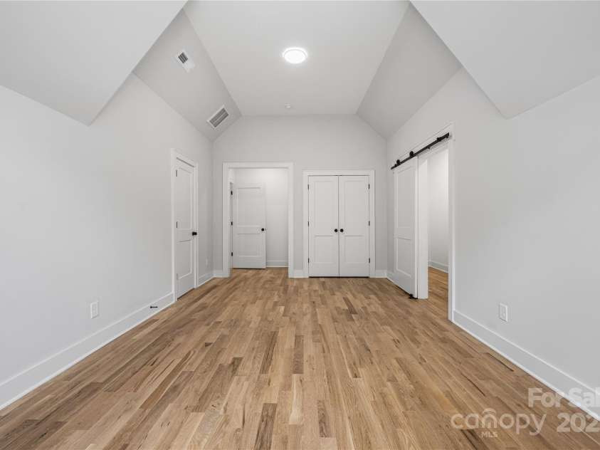 1817 Union Street, Charlotte, NC 28205.  MLS# CAR4252790, YatesRealty ID 21192. Bedroom