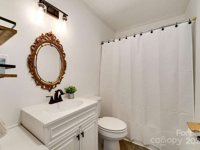 619/621 Kitchens Branch Road, Sylva, NC 28779.  MLS# CAR4247971, YatesRealty ID 21193. Main House