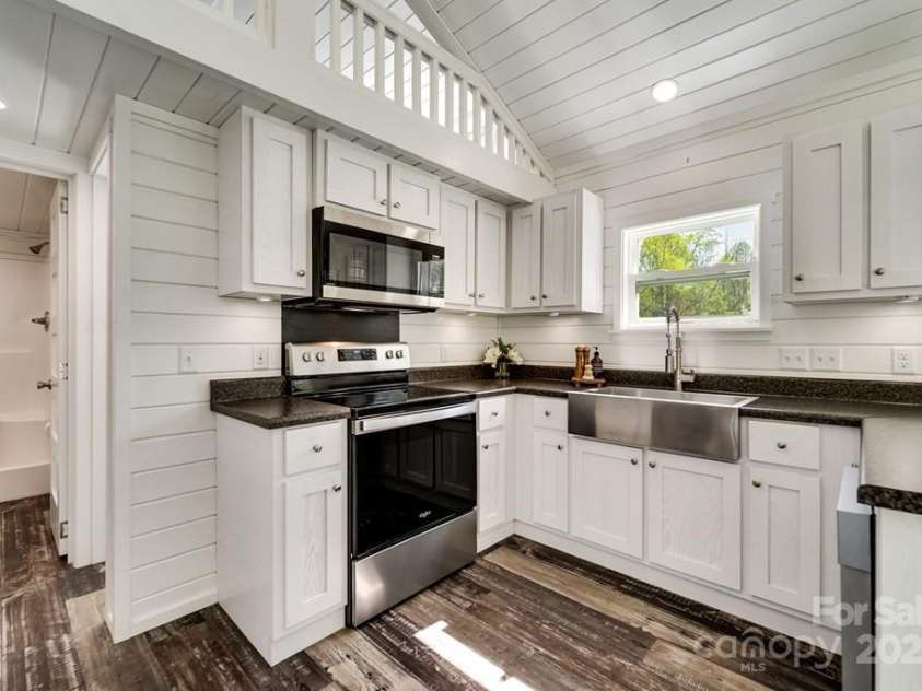 619/621 Kitchens Branch Road, Sylva, NC 28779.  MLS# CAR4247971, YatesRealty ID 21193. Tiny Home