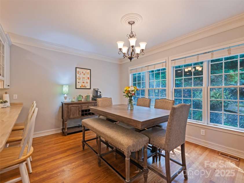 40 Panda Trail, Waynesville, NC 28785.  MLS# CAR4296115, YatesRealty ID 21194. 