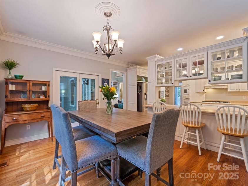 40 Panda Trail, Waynesville, NC 28785.  MLS# CAR4296115, YatesRealty ID 21194. 