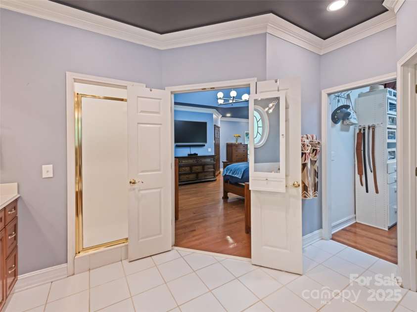 40 Panda Trail, Waynesville, NC 28785.  MLS# CAR4296115, YatesRealty ID 21194. 
