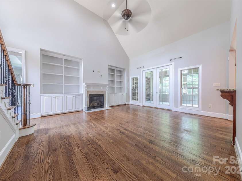 4113 Hoffmeister Drive, Waxhaw, NC 28173.  MLS# CAR4259399, YatesRealty ID 21196. 