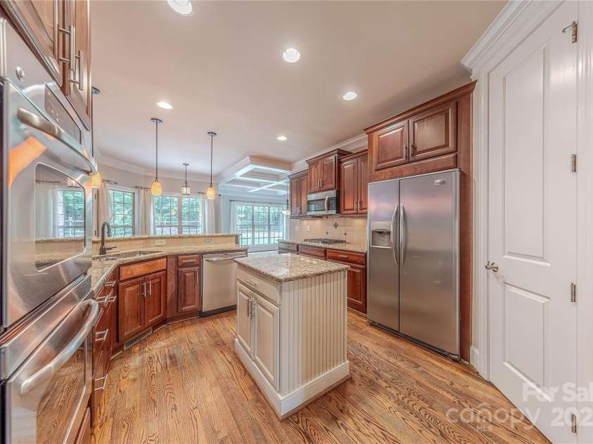 4113 Hoffmeister Drive, Waxhaw, NC 28173.  MLS# CAR4259399, YatesRealty ID 21196. 