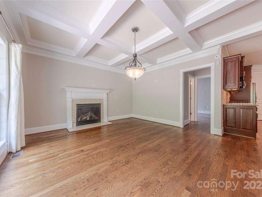 4113 Hoffmeister Drive, Waxhaw, NC 28173.  MLS# CAR4259399, YatesRealty ID 21196. 