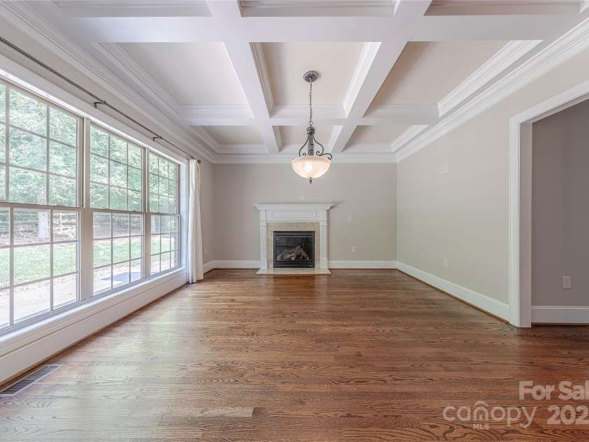 4113 Hoffmeister Drive, Waxhaw, NC 28173.  MLS# CAR4259399, YatesRealty ID 21196. 