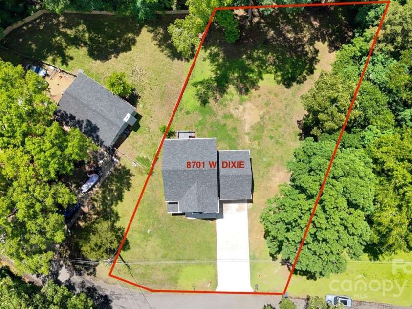 8701 Dixie Drive, Charlotte, NC 28278.  MLS# CAR4259510, YatesRealty ID 21197. 0.40 acres