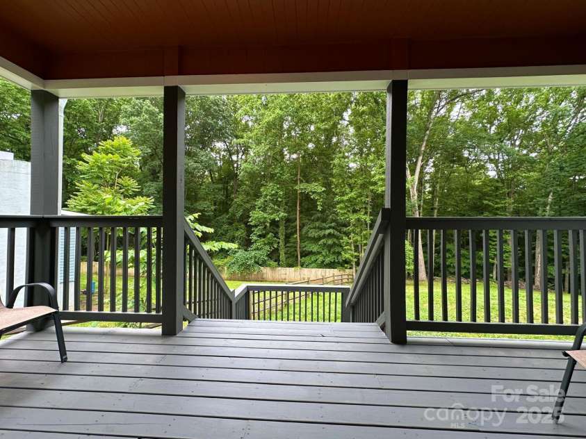 8701 Dixie Drive, Charlotte, NC 28278.  MLS# CAR4259510, YatesRealty ID 21197. Rear Deck