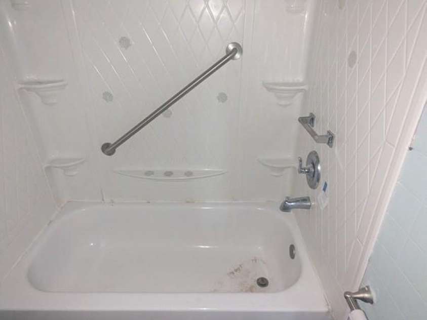901 State Street, Marion, NC 28752.  MLS# CAR4410559, YatesRealty ID 21199. 