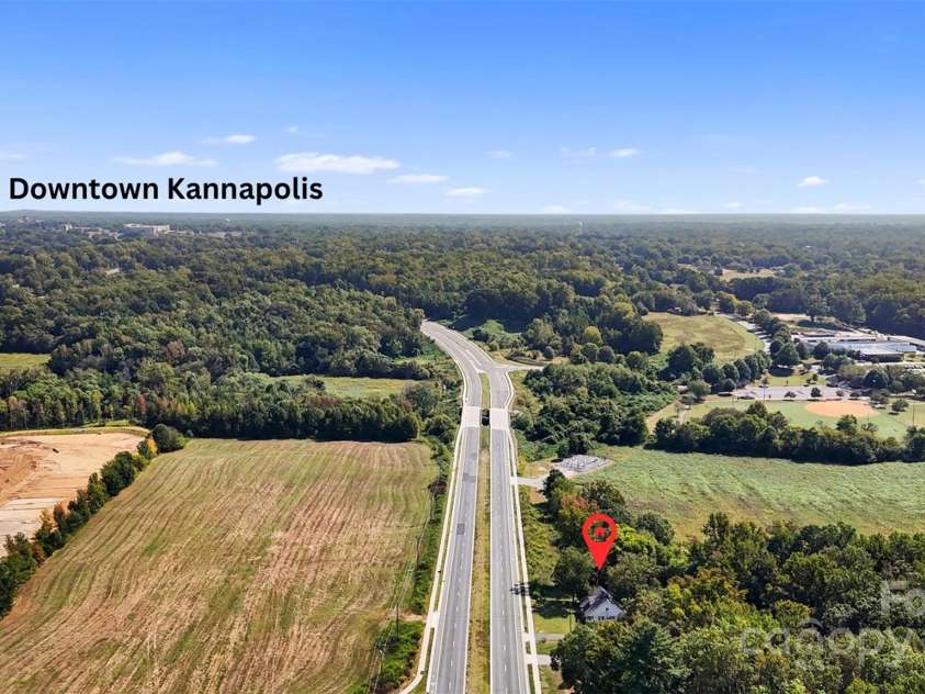4601 Mooresville Road, Kannapolis, NC 28081.  MLS# CAR4303506, YatesRealty ID 212. 