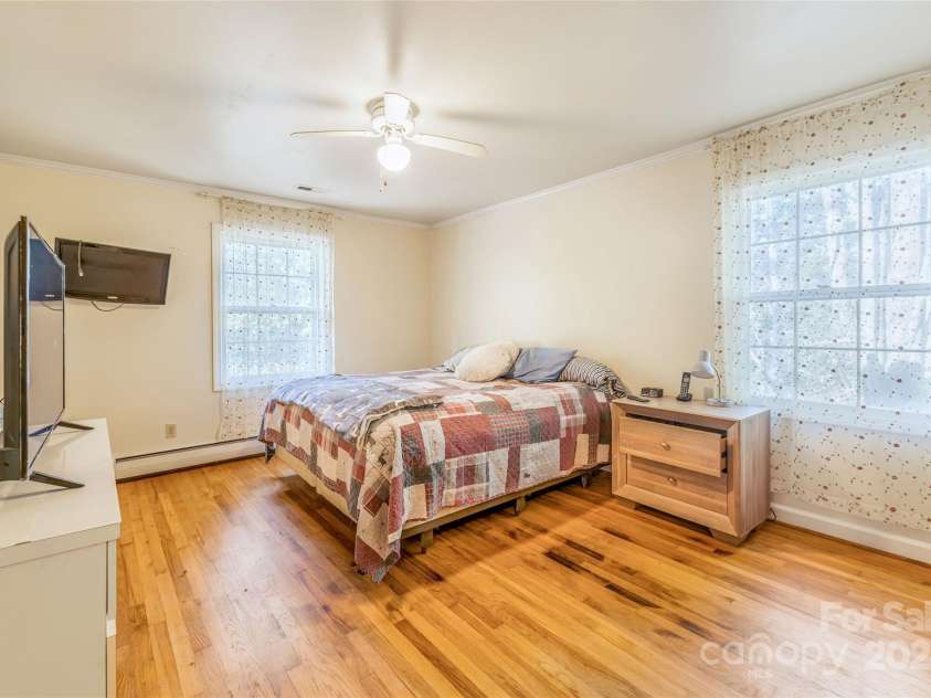 679 Solomon Jones Road, Cedar Mountain, NC 28718.  MLS# CAR4309344, YatesRealty ID 212. 